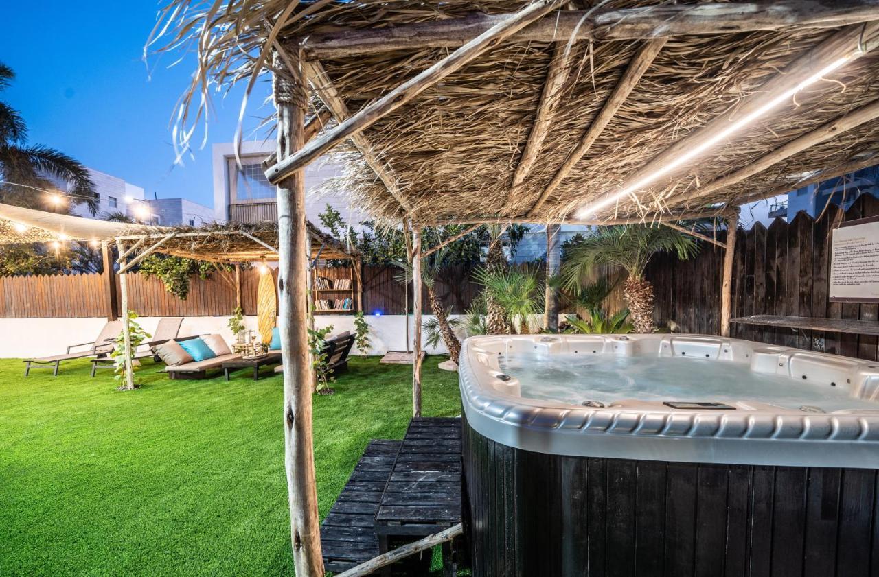 Ella Sun Geffen Villa